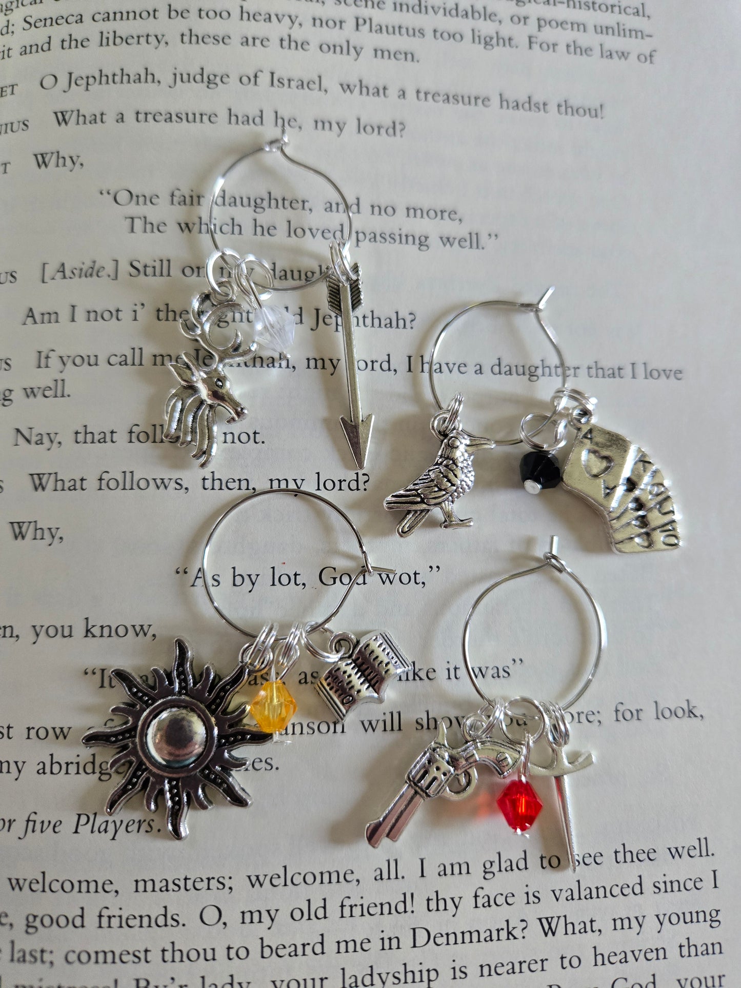Shadow & Bone Wine/Mug Charm Set