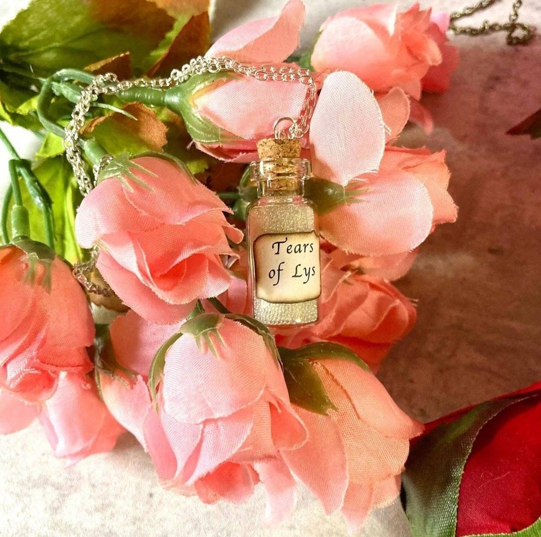 Tears of Lys Necklace