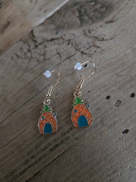 Pineapple House Earrings