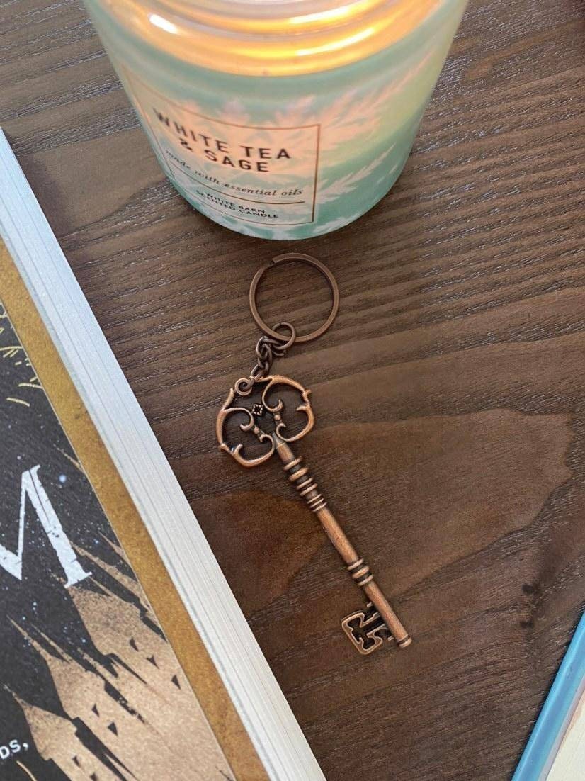 Wizard Vault Key Keychain