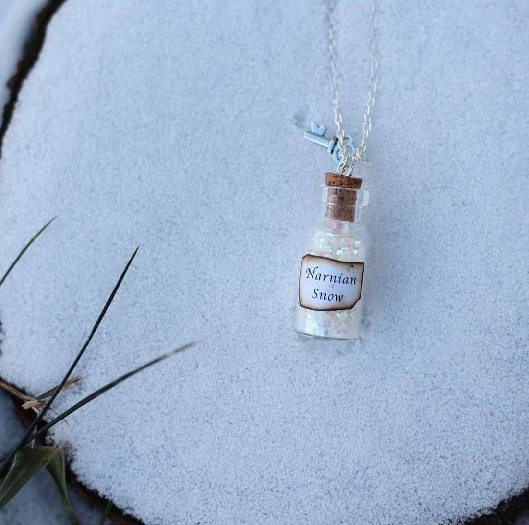 Narnian Snow Necklace