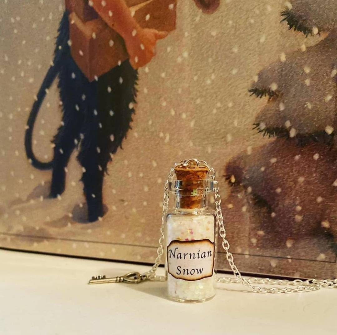 Narnian Snow Necklace