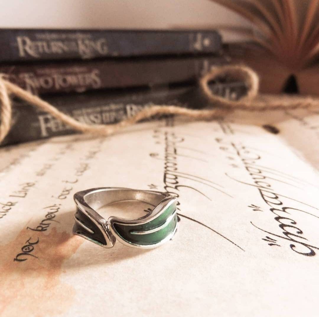 Elven Leaf Ring
