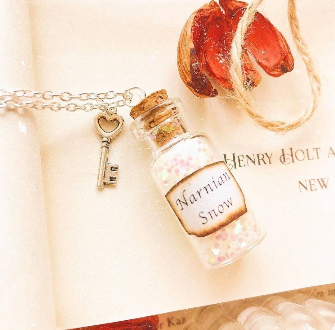 Narnian Snow Necklace