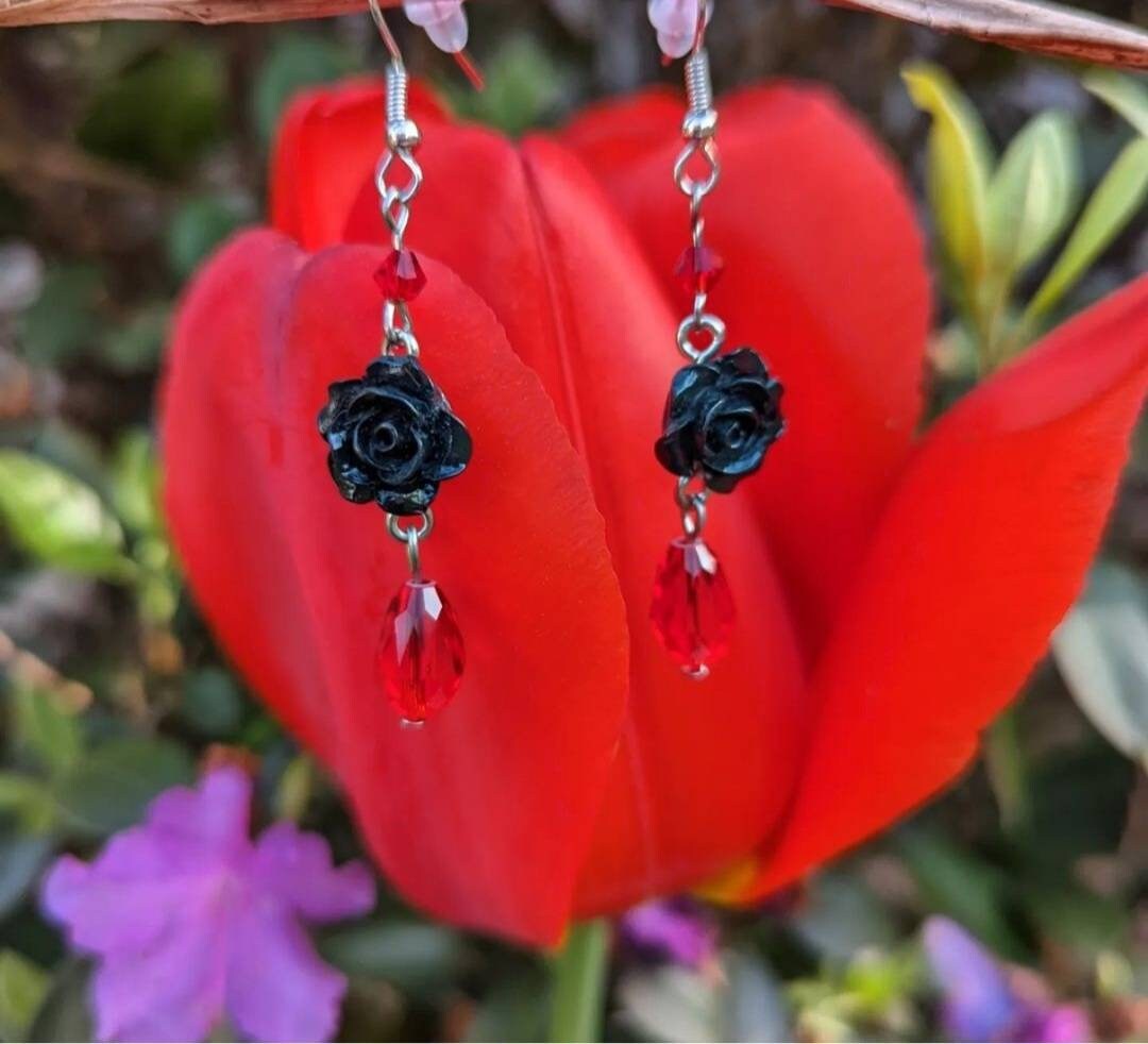 Black Rose Red Stone Dangle Earrings