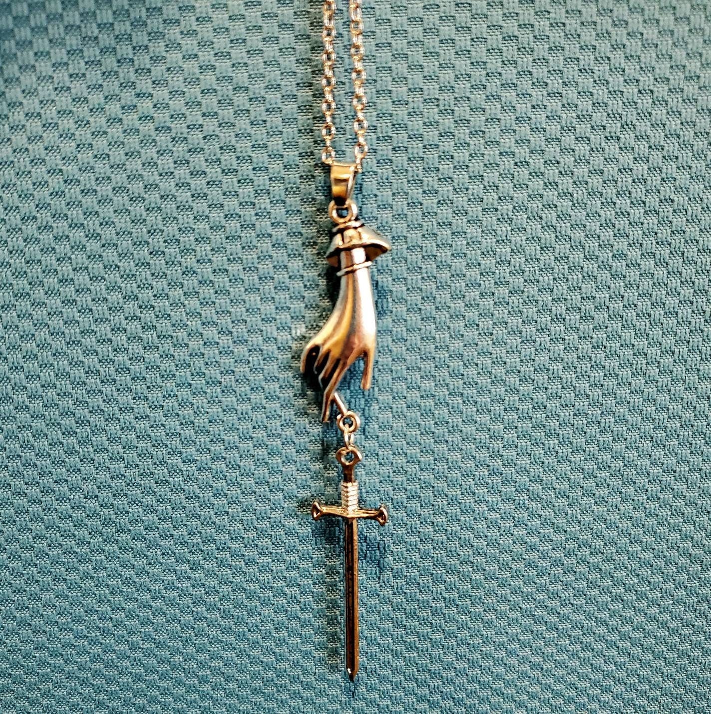 Anduril with Hand Necklace