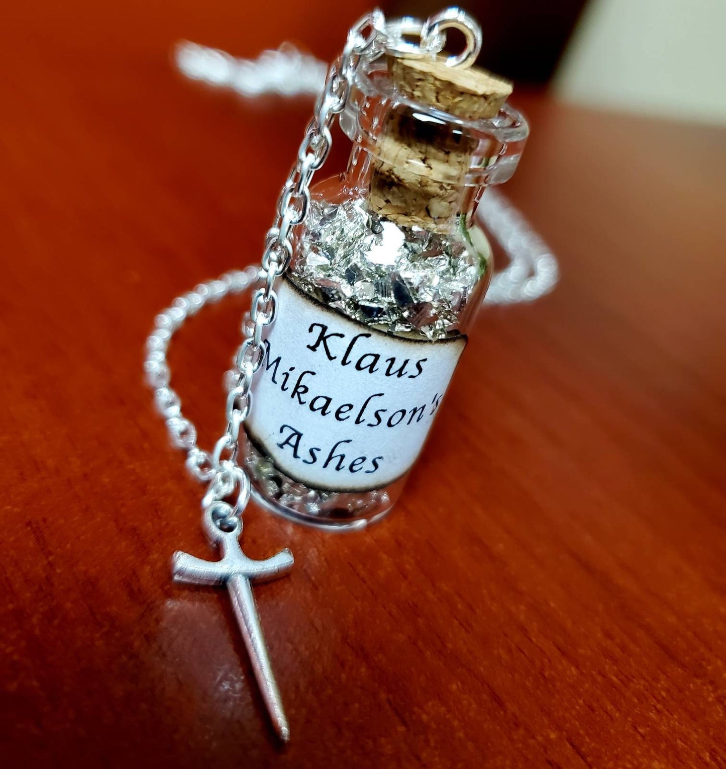 Klaus Mikaelson's Ashes Necklace