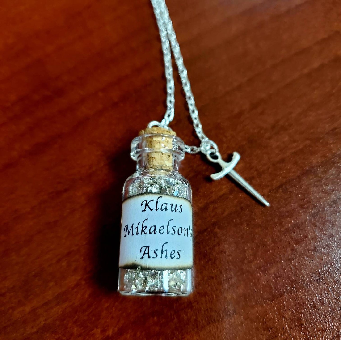 Klaus Mikaelson's Ashes Necklace