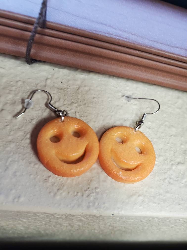 Smiley Fries Earrings